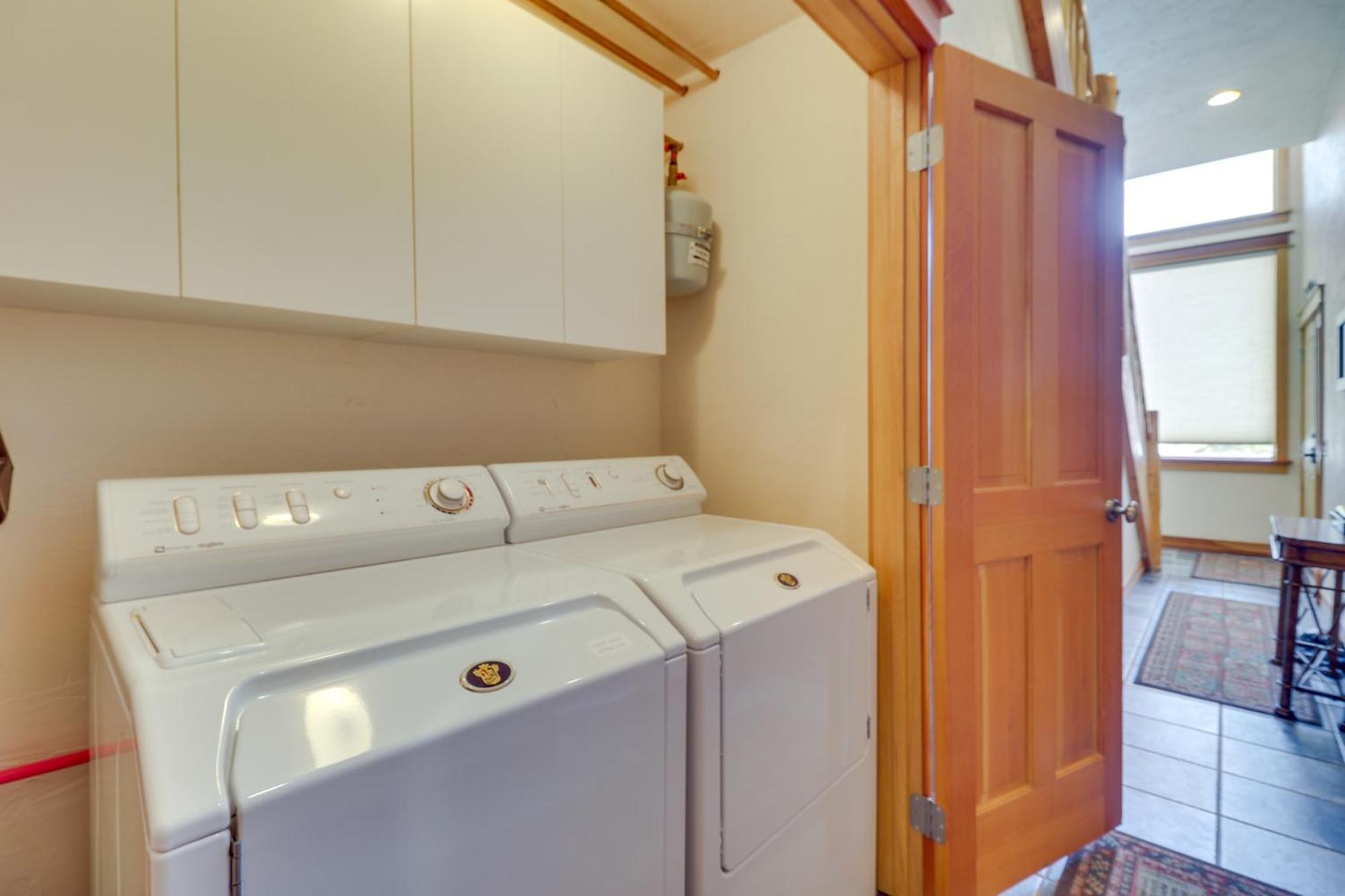 Spacious Whitefish Home With Sauna And Ski Resort View Εξωτερικό φωτογραφία
