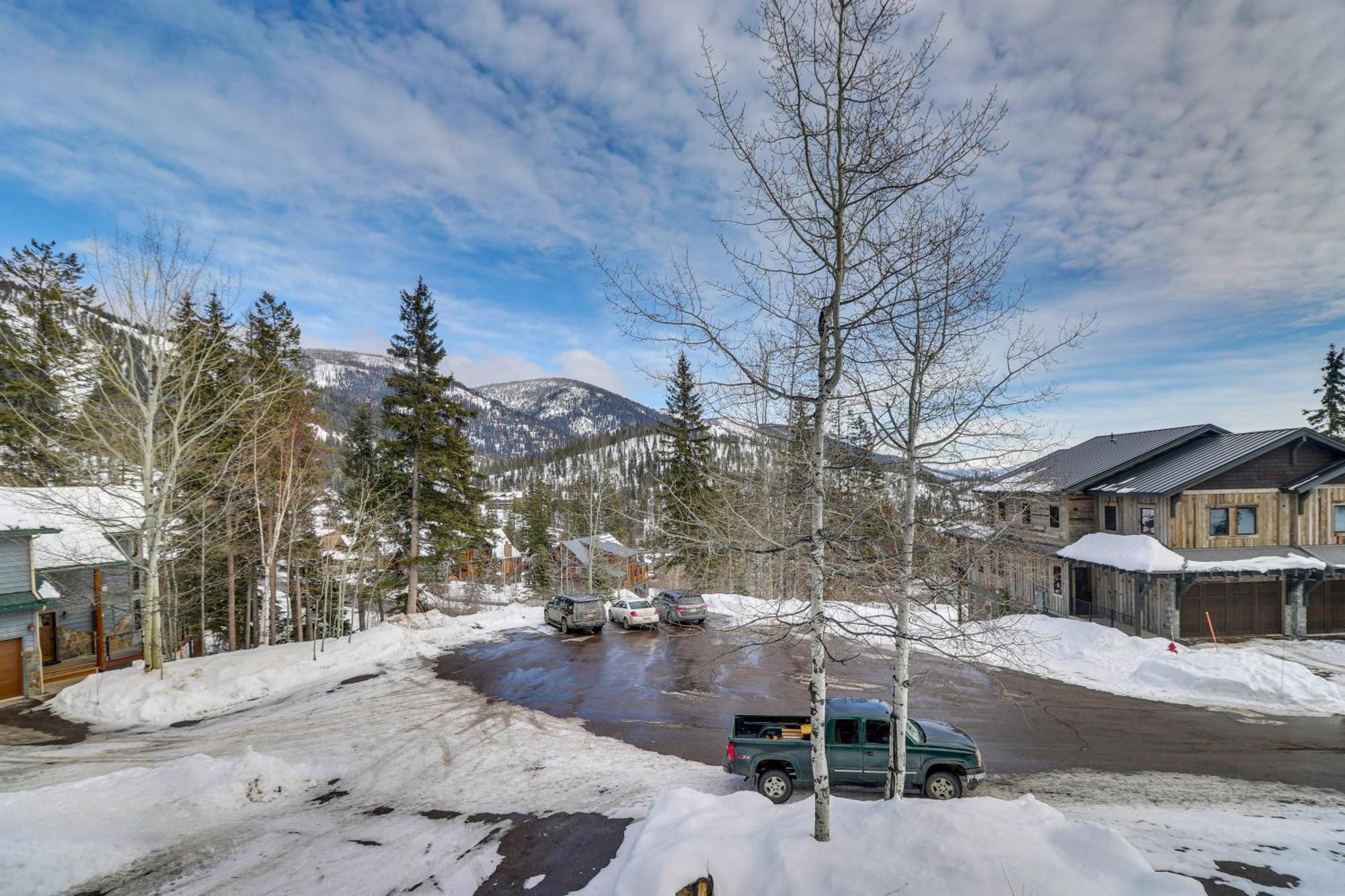 Spacious Whitefish Home With Sauna And Ski Resort View Εξωτερικό φωτογραφία